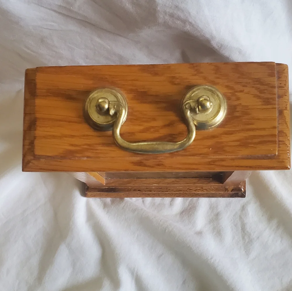 Lone Oak Vtg Classic Brown Wooden Oak Mantel Desk Shelf Clock Quartz Movement